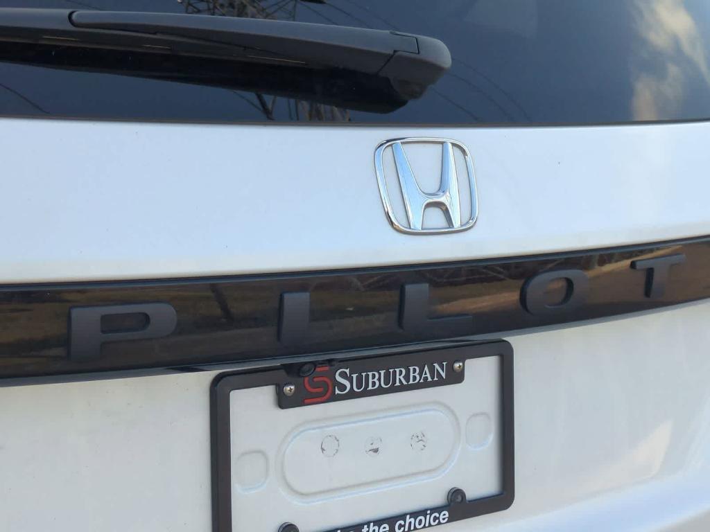 used 2023 Honda Pilot car, priced at $36,897
