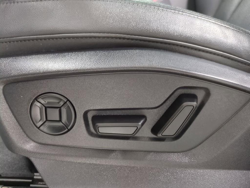 used 2023 Audi Q7 car, priced at $37,478