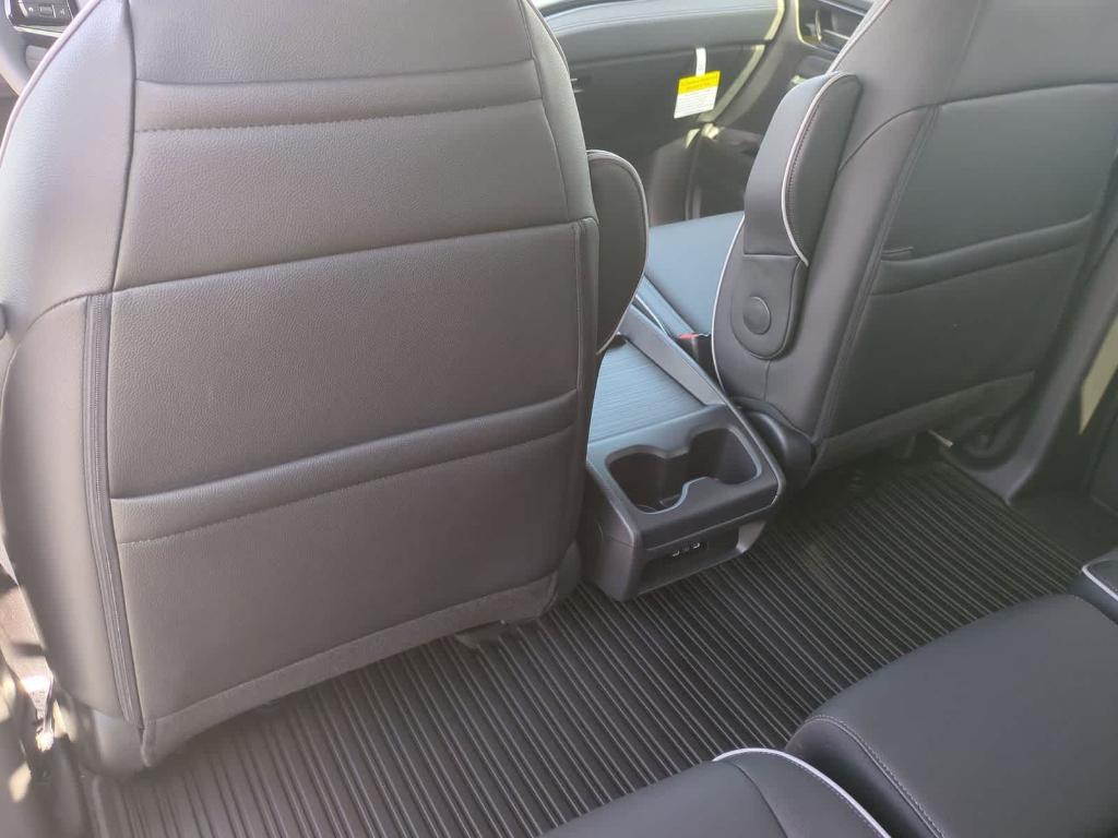 new 2026 Honda Odyssey car, priced at $45,860