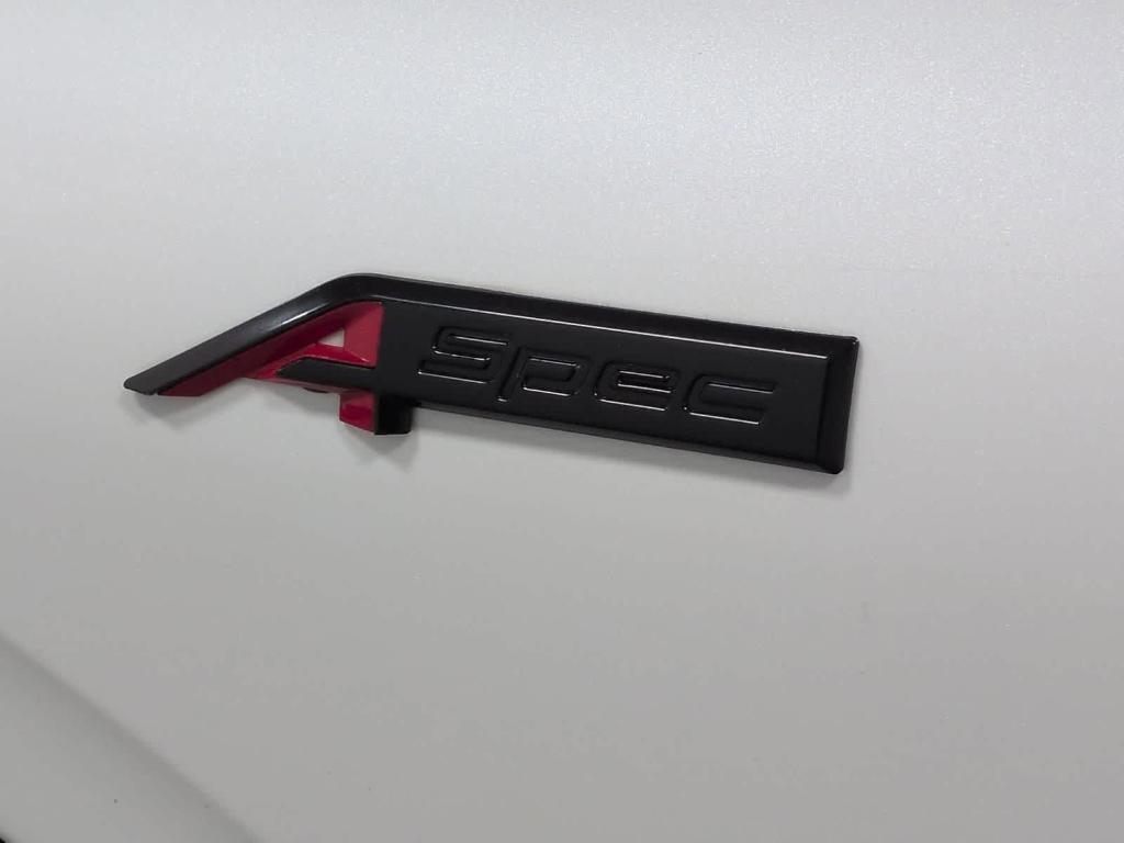 used 2022 Acura MDX car, priced at $35,711