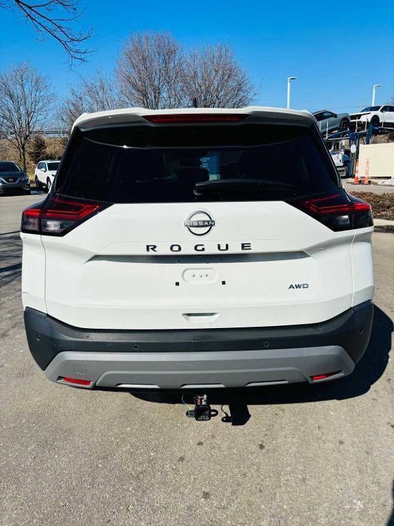 used 2022 Nissan Rogue car, priced at $15,695