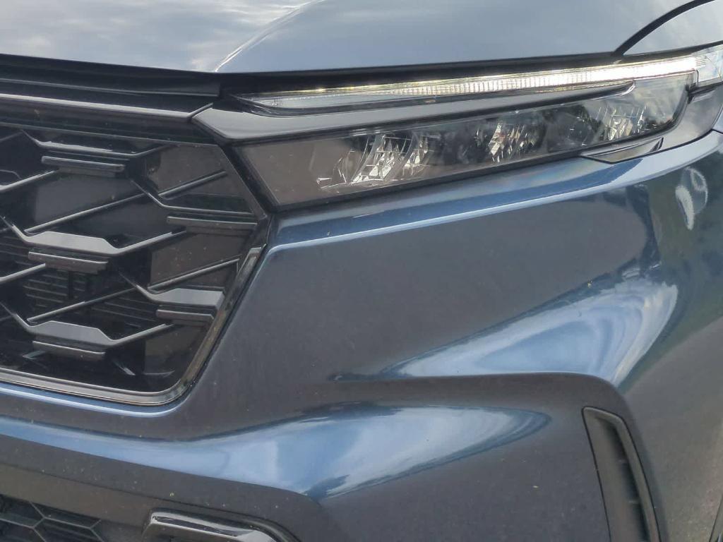 used 2024 Honda CR-V Hybrid car, priced at $31,647