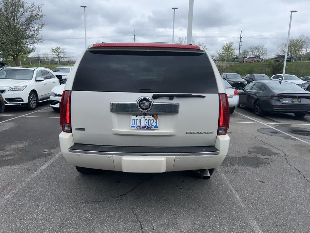 used 2011 Cadillac Escalade car, priced at $6,545