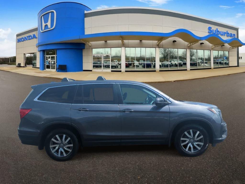 used 2022 Honda Pilot car, priced at $23,996