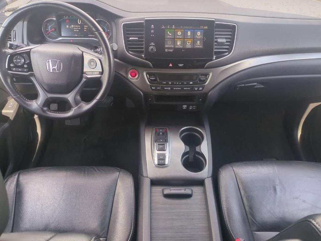used 2022 Honda Pilot car, priced at $23,996