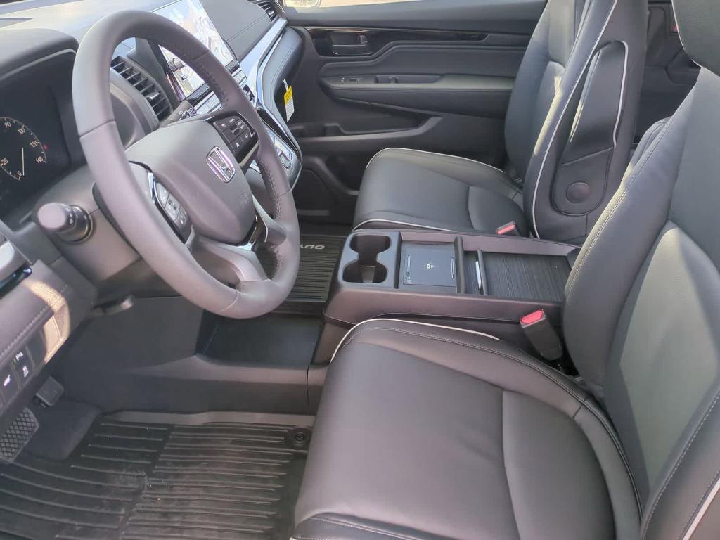 new 2026 Honda Odyssey car, priced at $45,860