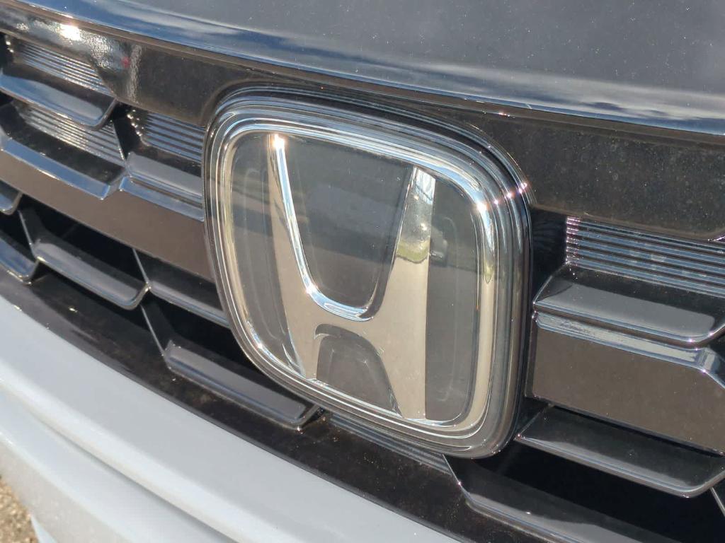 new 2026 Honda Odyssey car, priced at $45,860