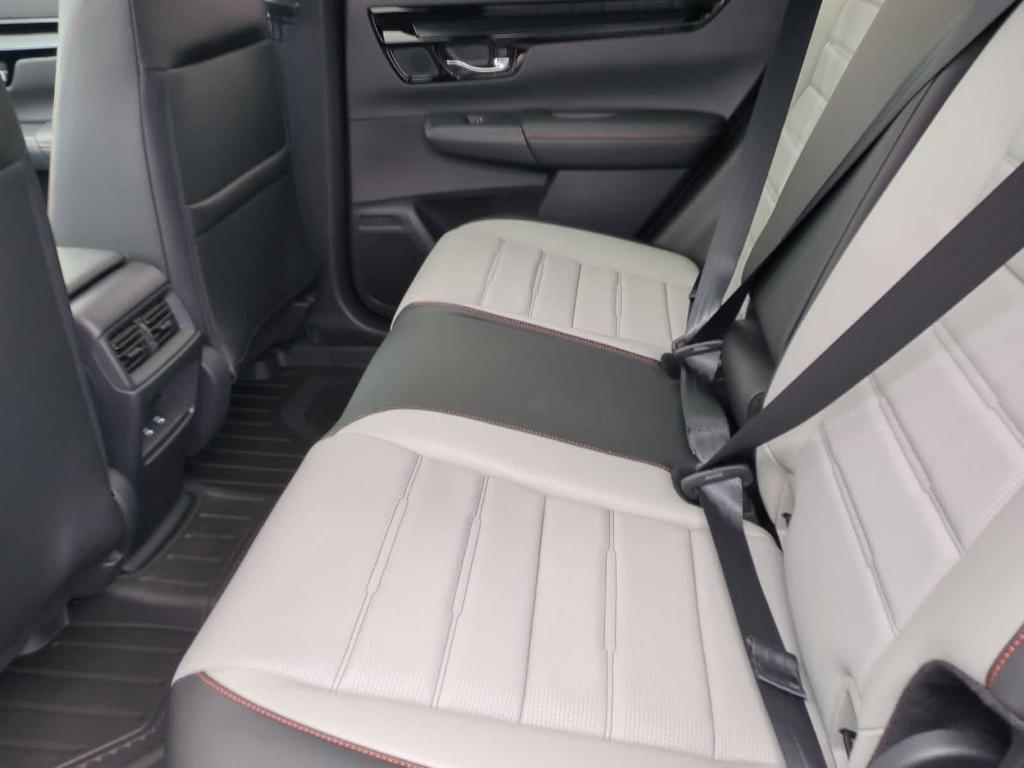 new 2026 Honda CR-V Hybrid car, priced at $41,620