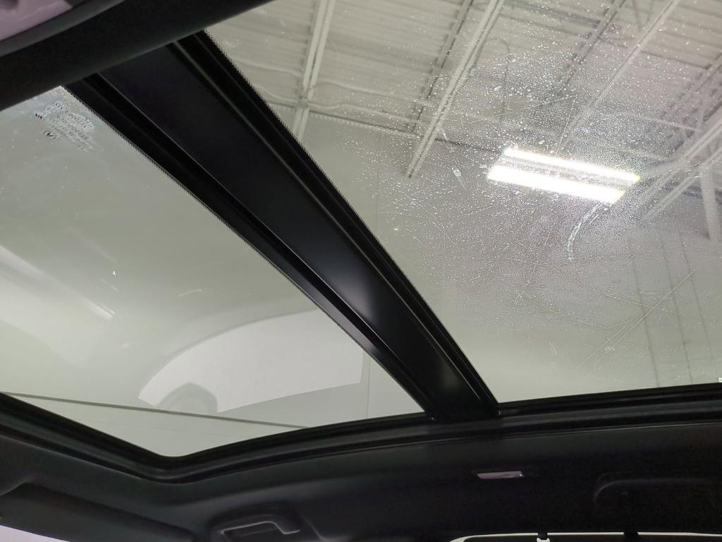 used 2023 Acura MDX car, priced at $37,000