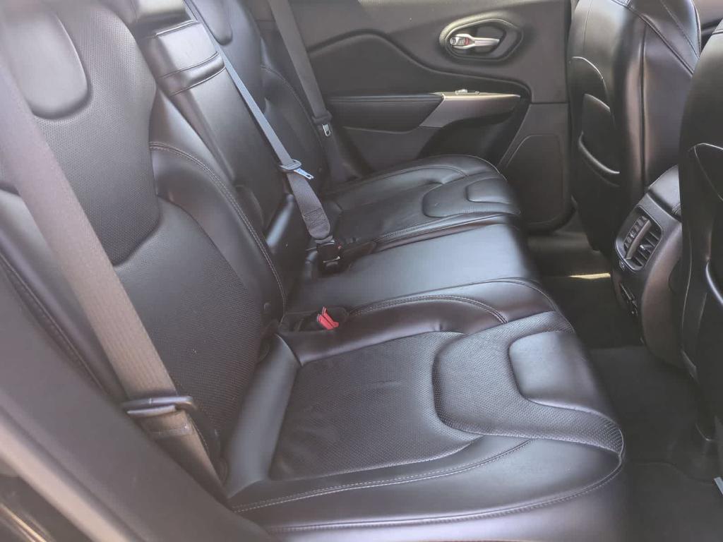 used 2019 Jeep Cherokee car, priced at $16,798