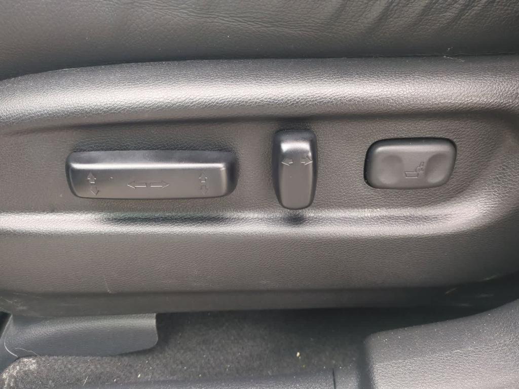 used 2023 Honda Passport car, priced at $32,741