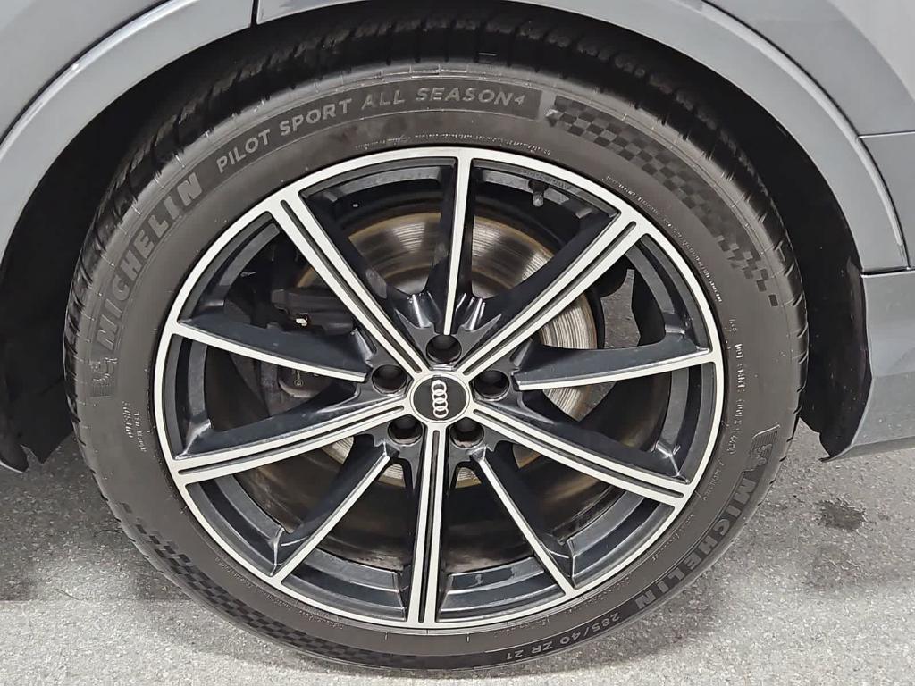 used 2021 Audi SQ7 car, priced at $43,489