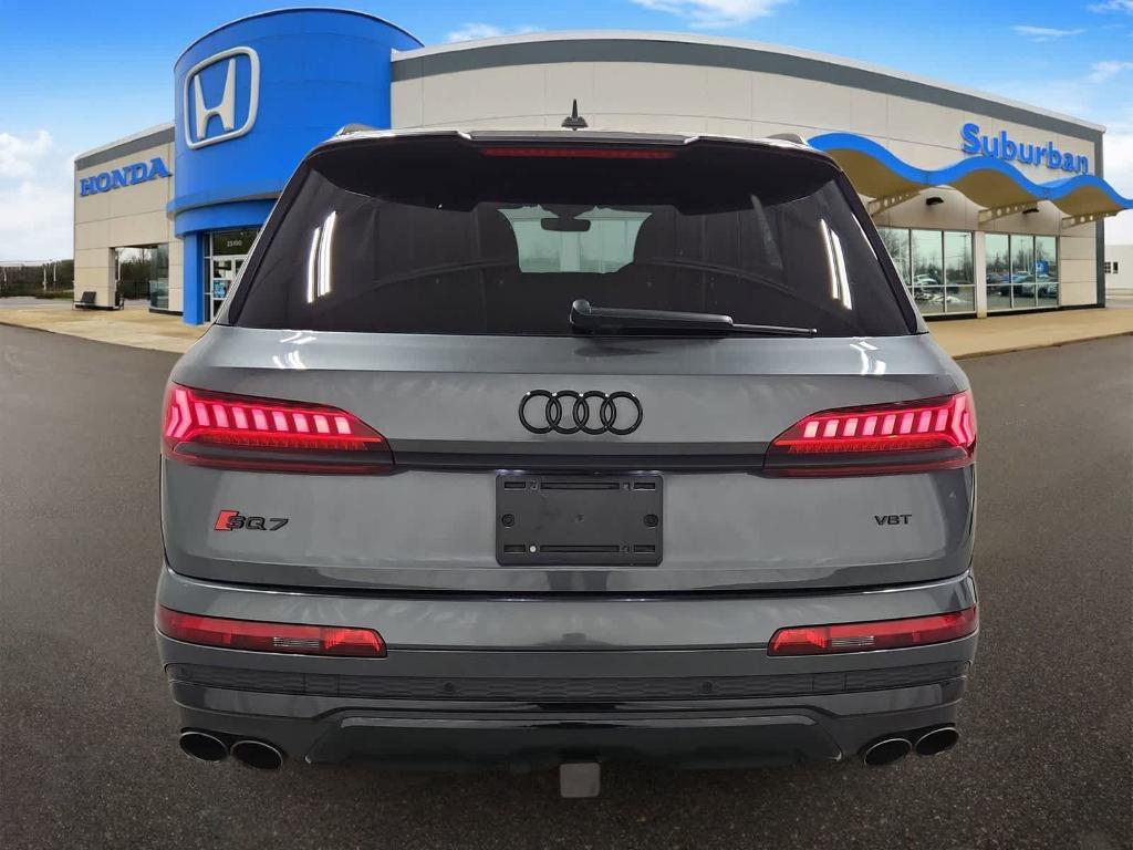 used 2021 Audi SQ7 car, priced at $43,489