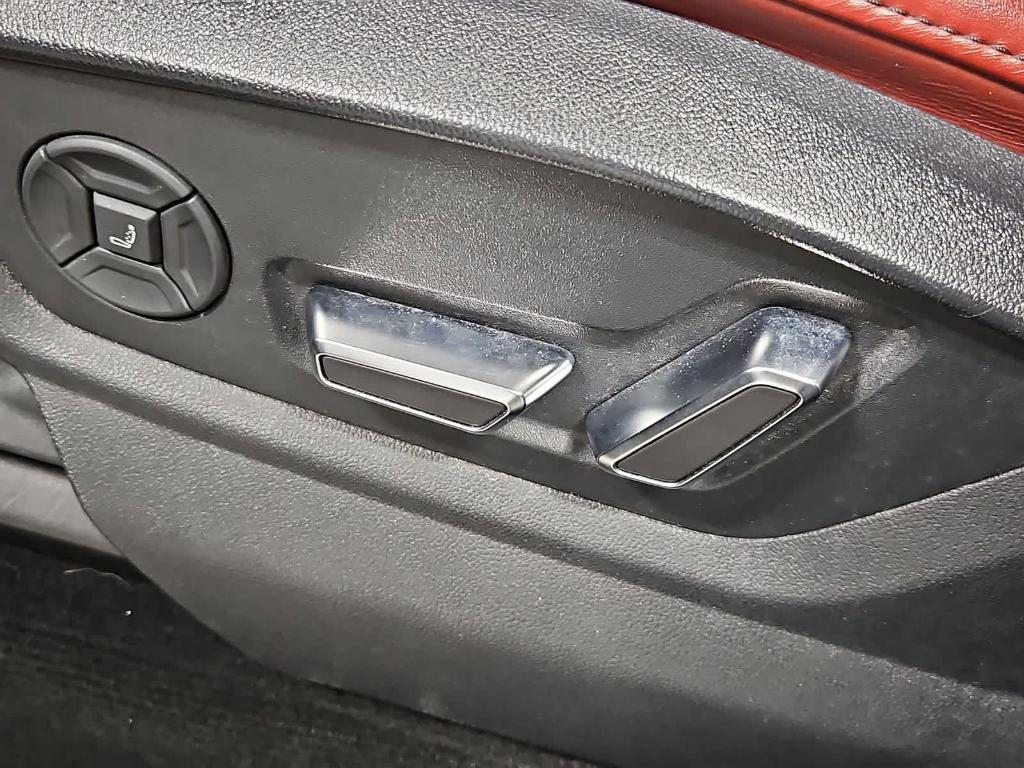 used 2021 Audi SQ7 car, priced at $43,489