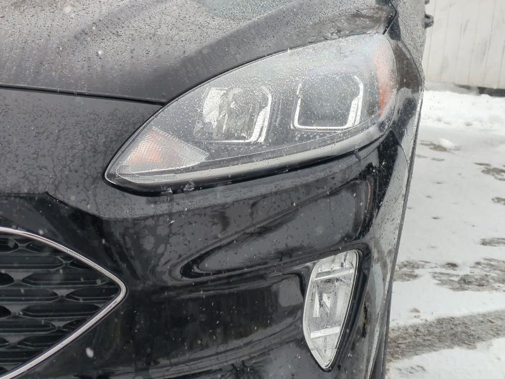 used 2022 Ford Escape car, priced at $19,000