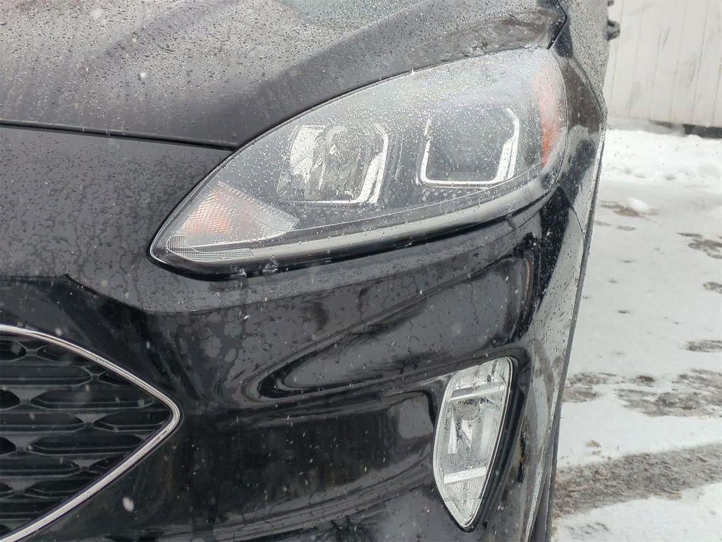 used 2022 Ford Escape car, priced at $19,425