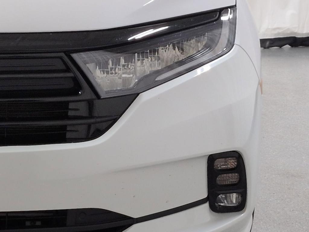 used 2024 Honda Odyssey car, priced at $33,054