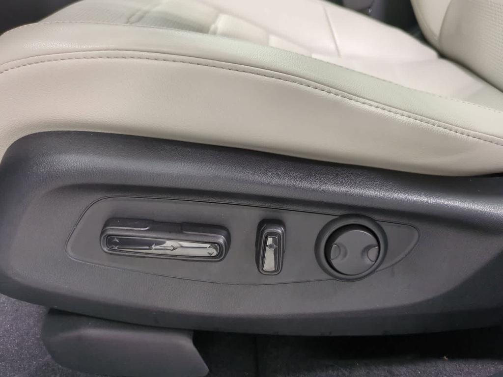 used 2023 Honda CR-V car, priced at $30,928