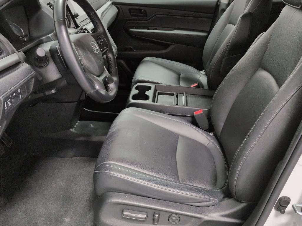 used 2024 Honda Odyssey car, priced at $35,723