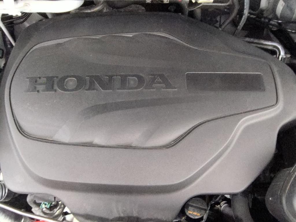 used 2024 Honda Odyssey car, priced at $35,723