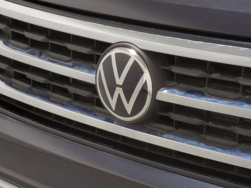 used 2020 Volkswagen Atlas Cross Sport car, priced at $21,045