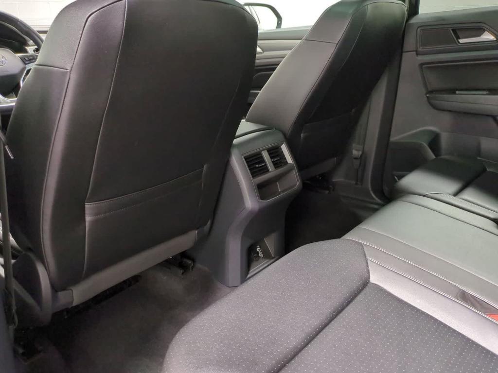 used 2020 Volkswagen Atlas Cross Sport car, priced at $21,045