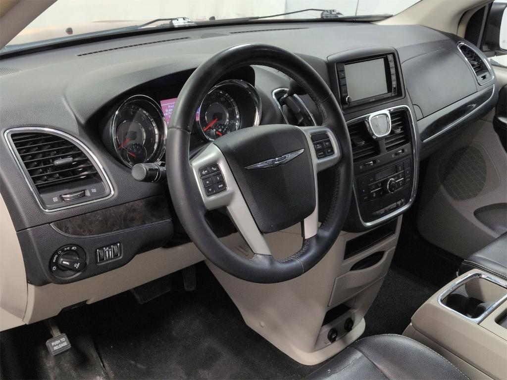 used 2015 Chrysler Town & Country car, priced at $6,425