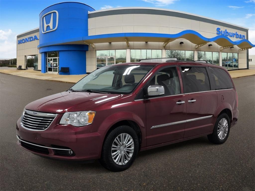 used 2015 Chrysler Town & Country car, priced at $6,425