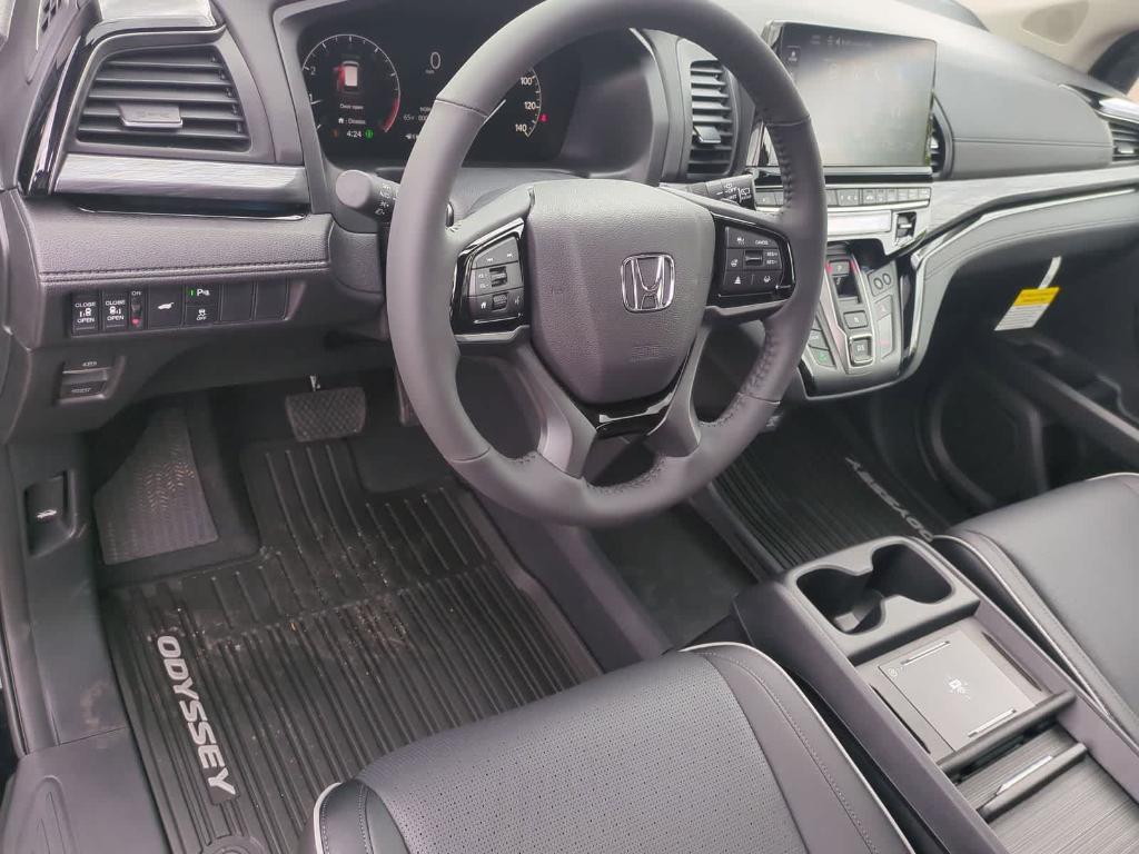 new 2026 Honda Odyssey car, priced at $49,051