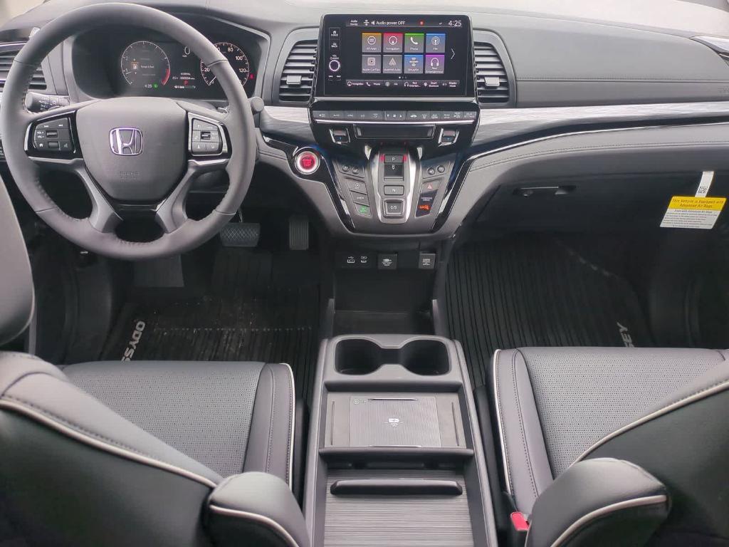 new 2026 Honda Odyssey car, priced at $49,051