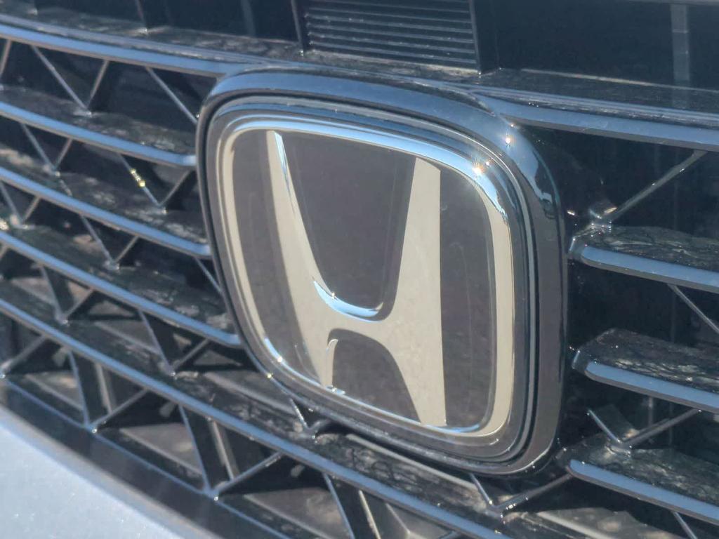 new 2026 Honda Accord Hybrid car, priced at $33,502