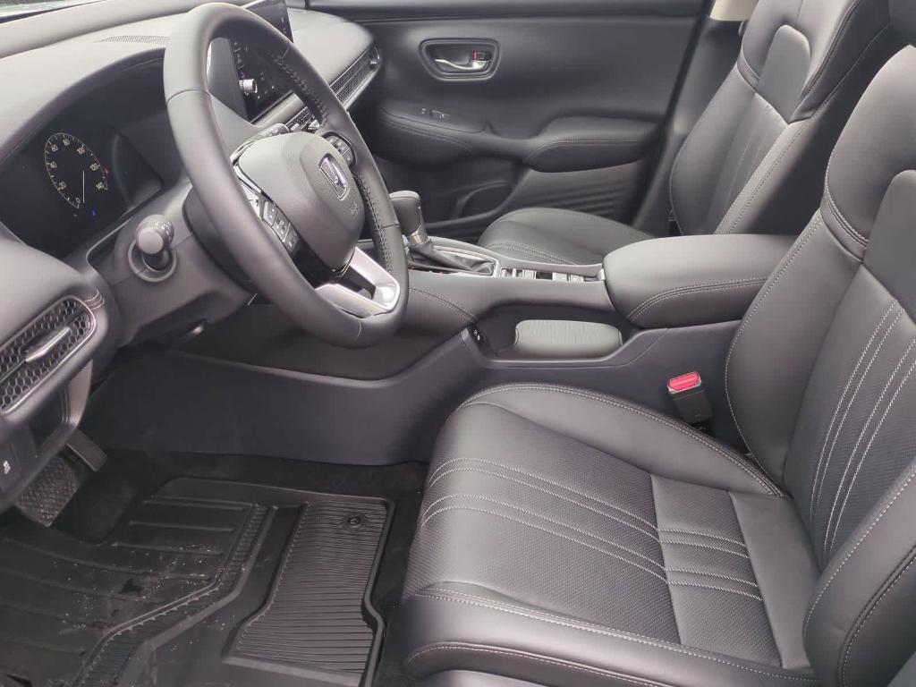 new 2026 Honda HR-V car, priced at $32,337