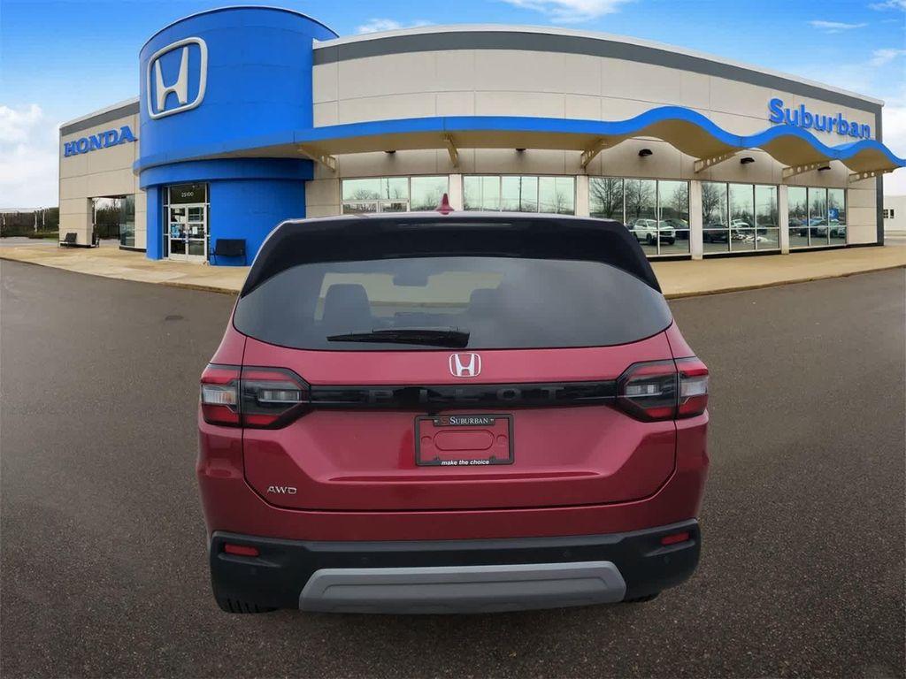 new 2025 Honda Pilot car, priced at $44,795