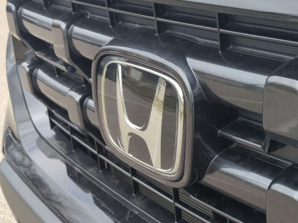 new 2026 Honda Ridgeline car, priced at $40,473