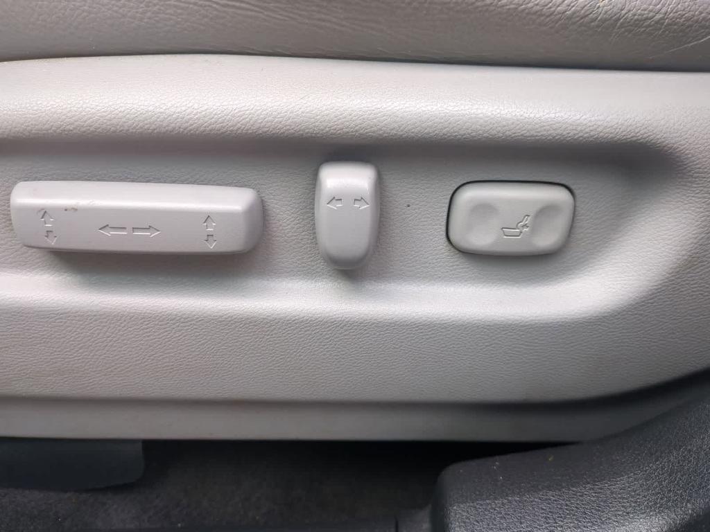 used 2016 Honda Pilot car, priced at $17,193