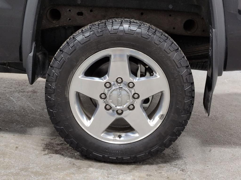 used 2015 GMC Sierra 2500 car, priced at $40,238