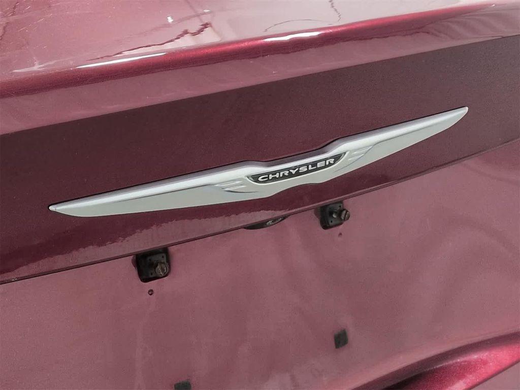 used 2015 Chrysler 200 car, priced at $5,721