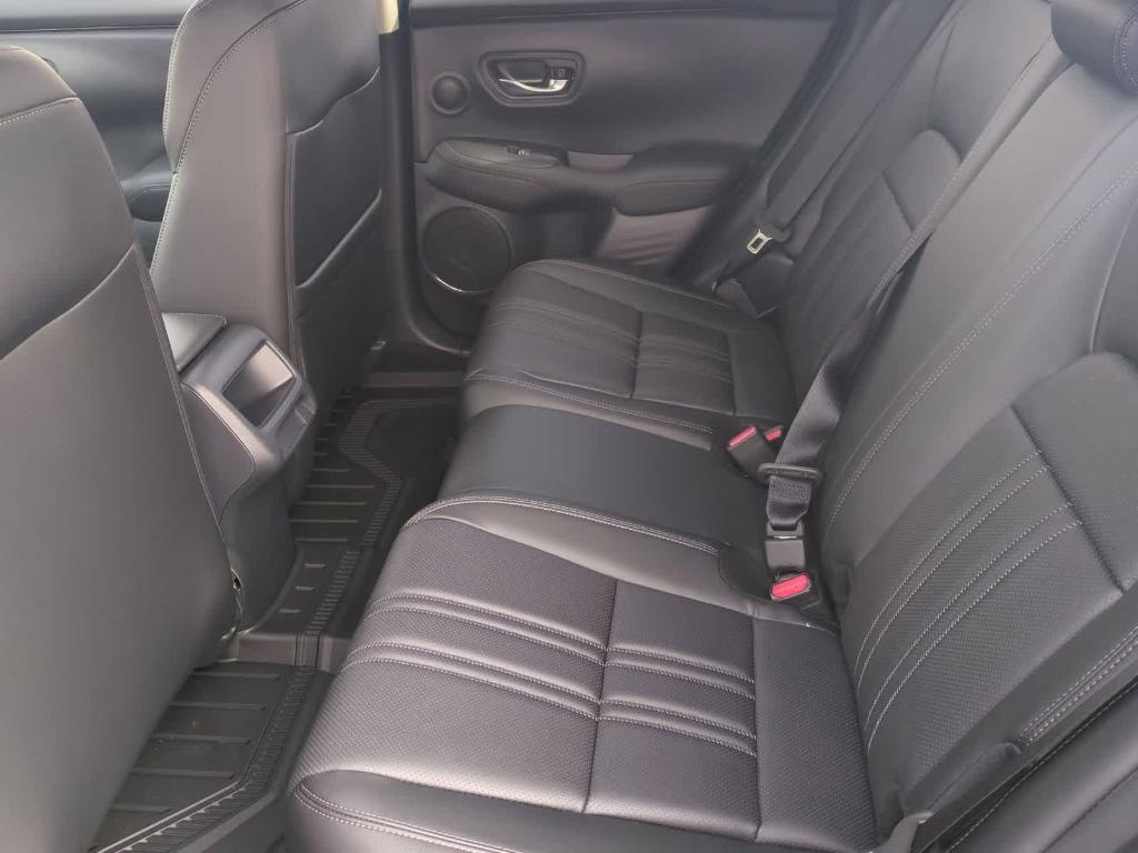 new 2026 Honda HR-V car, priced at $32,337