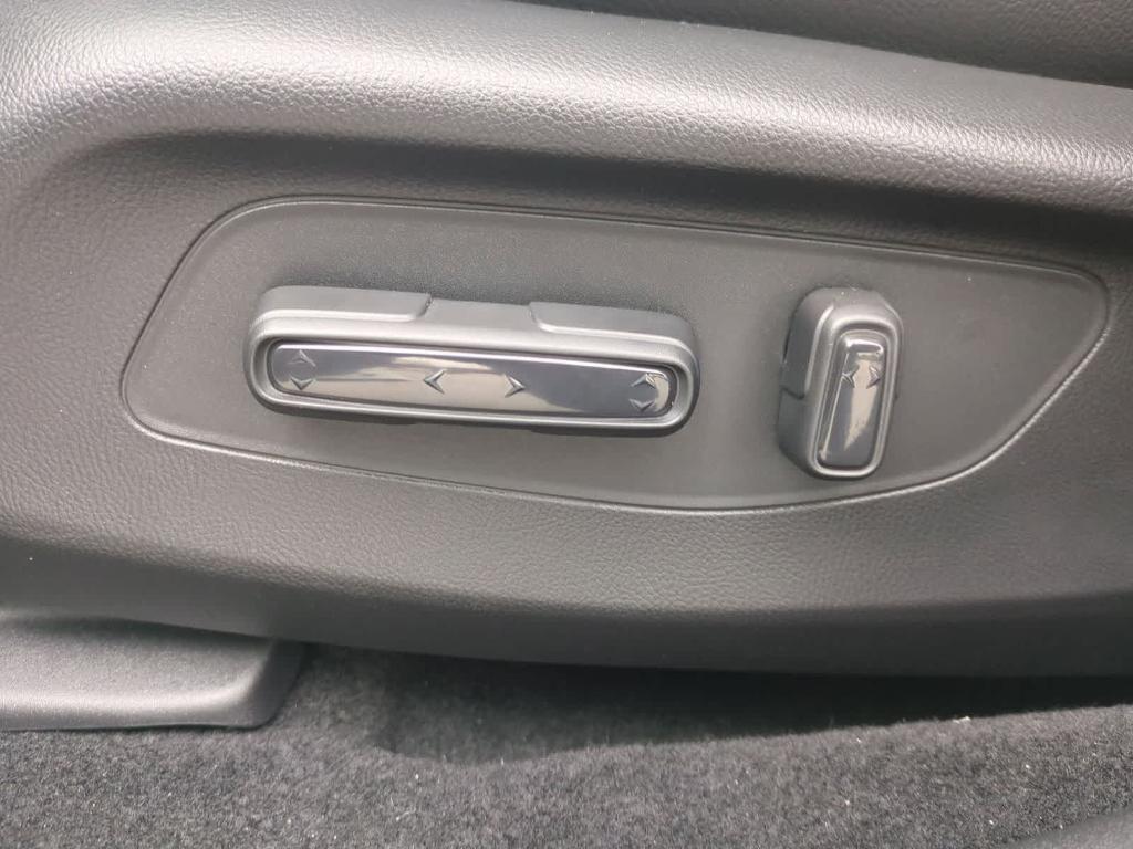 new 2026 Honda HR-V car, priced at $32,337