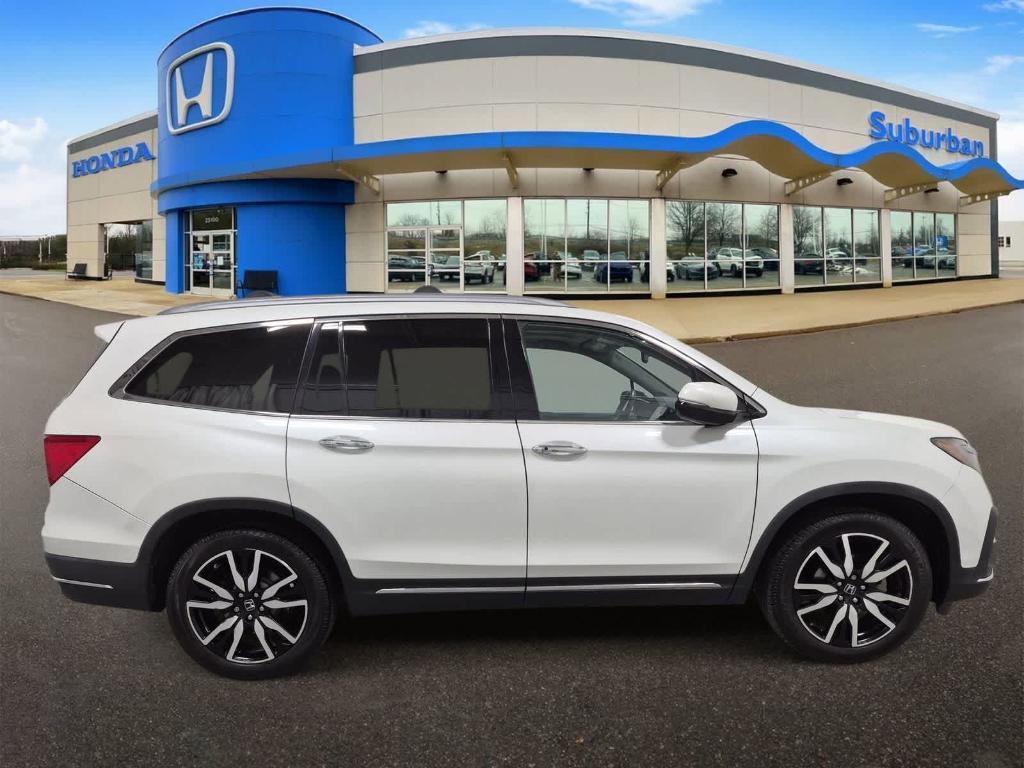 used 2021 Honda Pilot car, priced at $23,980