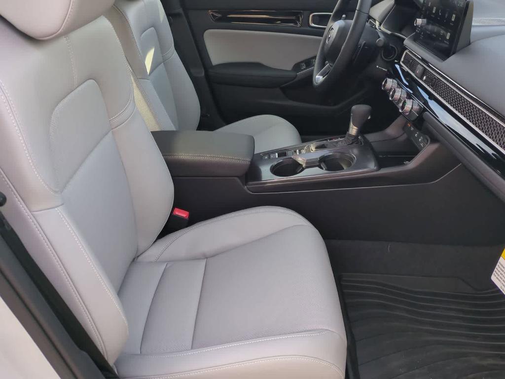 new 2026 Honda Civic Hybrid car, priced at $32,021