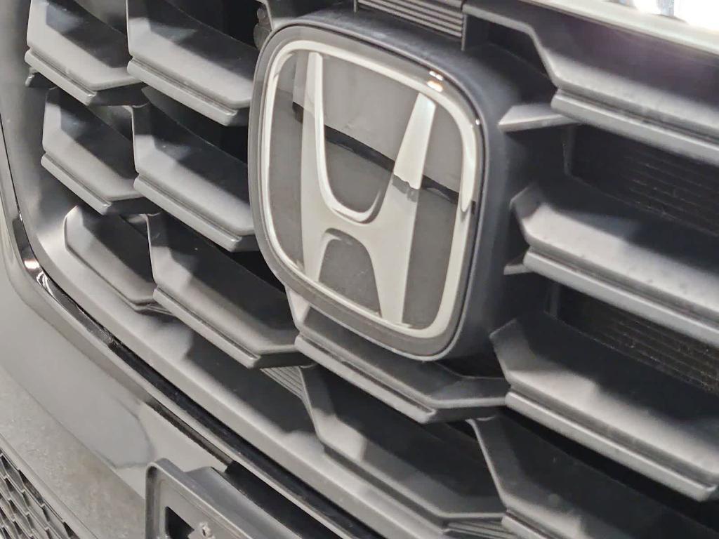 used 2025 Honda Pilot car
