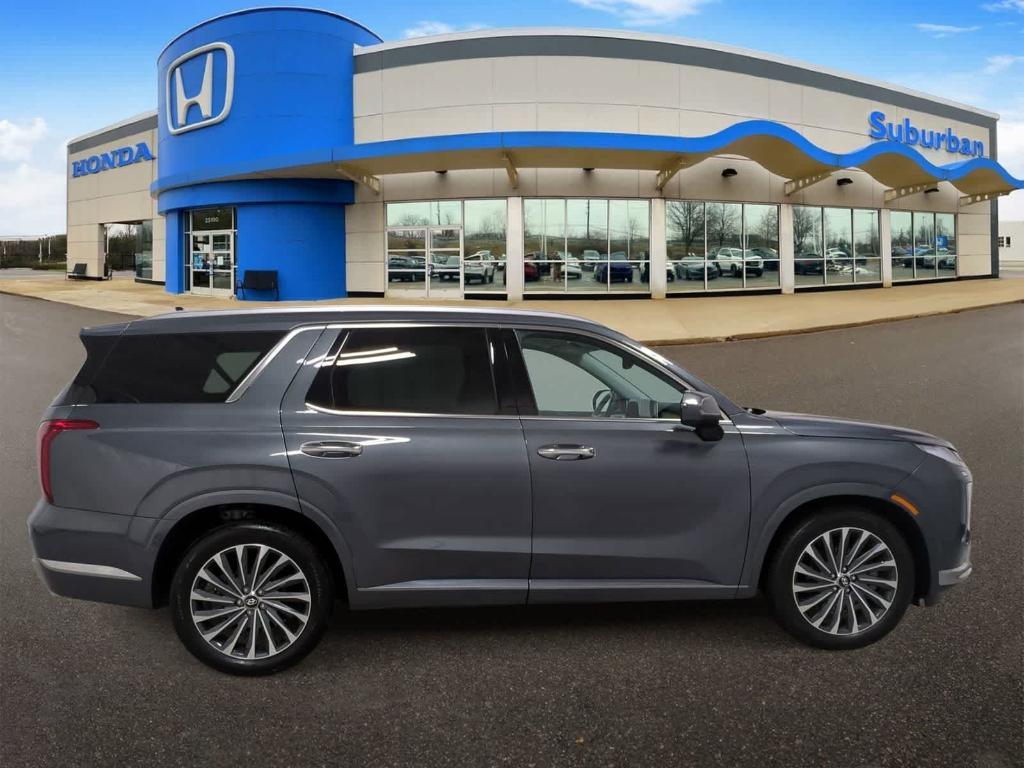 used 2025 Hyundai Palisade car, priced at $46,802