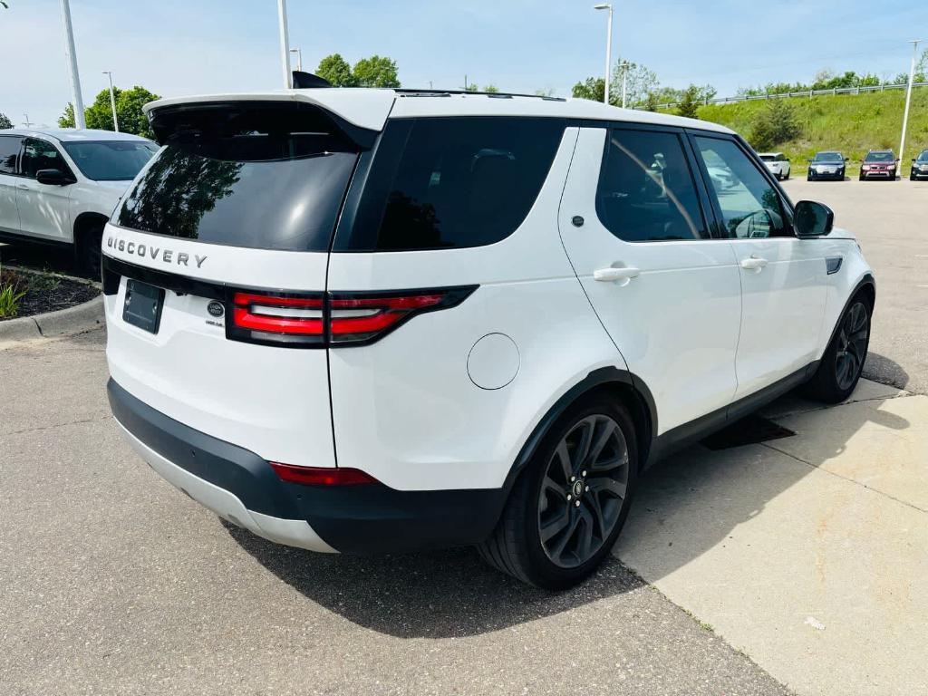 used 2018 Land Rover Discovery car, priced at $16,115