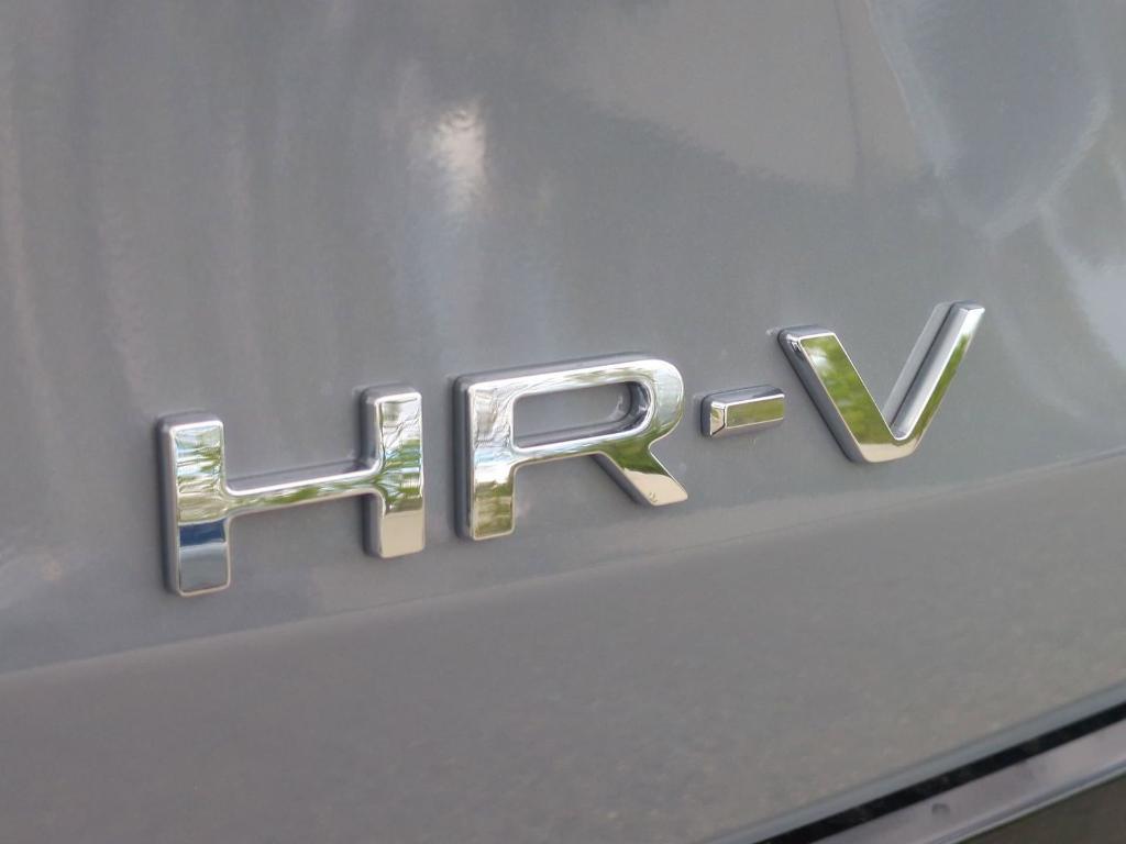 new 2026 Honda HR-V car, priced at $32,337