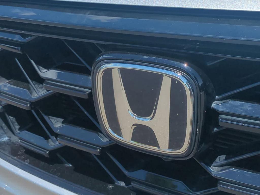 used 2023 Honda CR-V Hybrid car, priced at $30,381