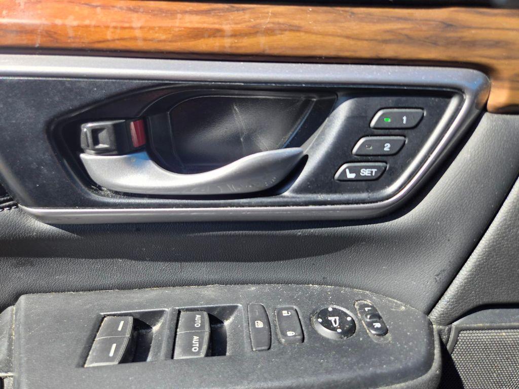 used 2022 Honda CR-V car, priced at $29,129
