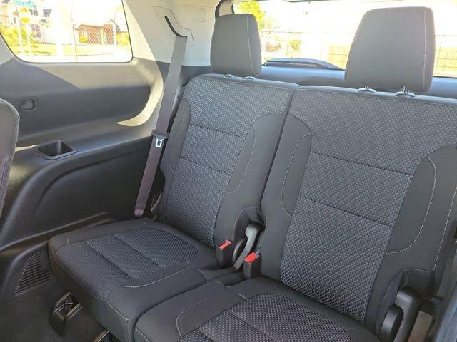 used 2023 GMC Acadia car, priced at $27,216