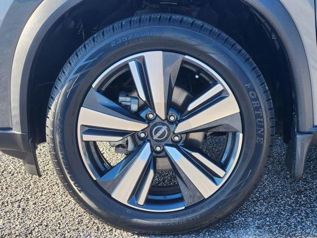 used 2024 Nissan Rogue car, priced at $27,147