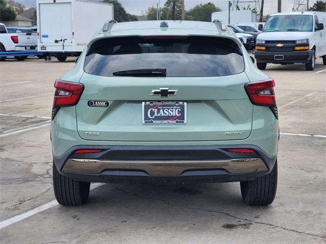 used 2025 Chevrolet Trax car, priced at $23,494